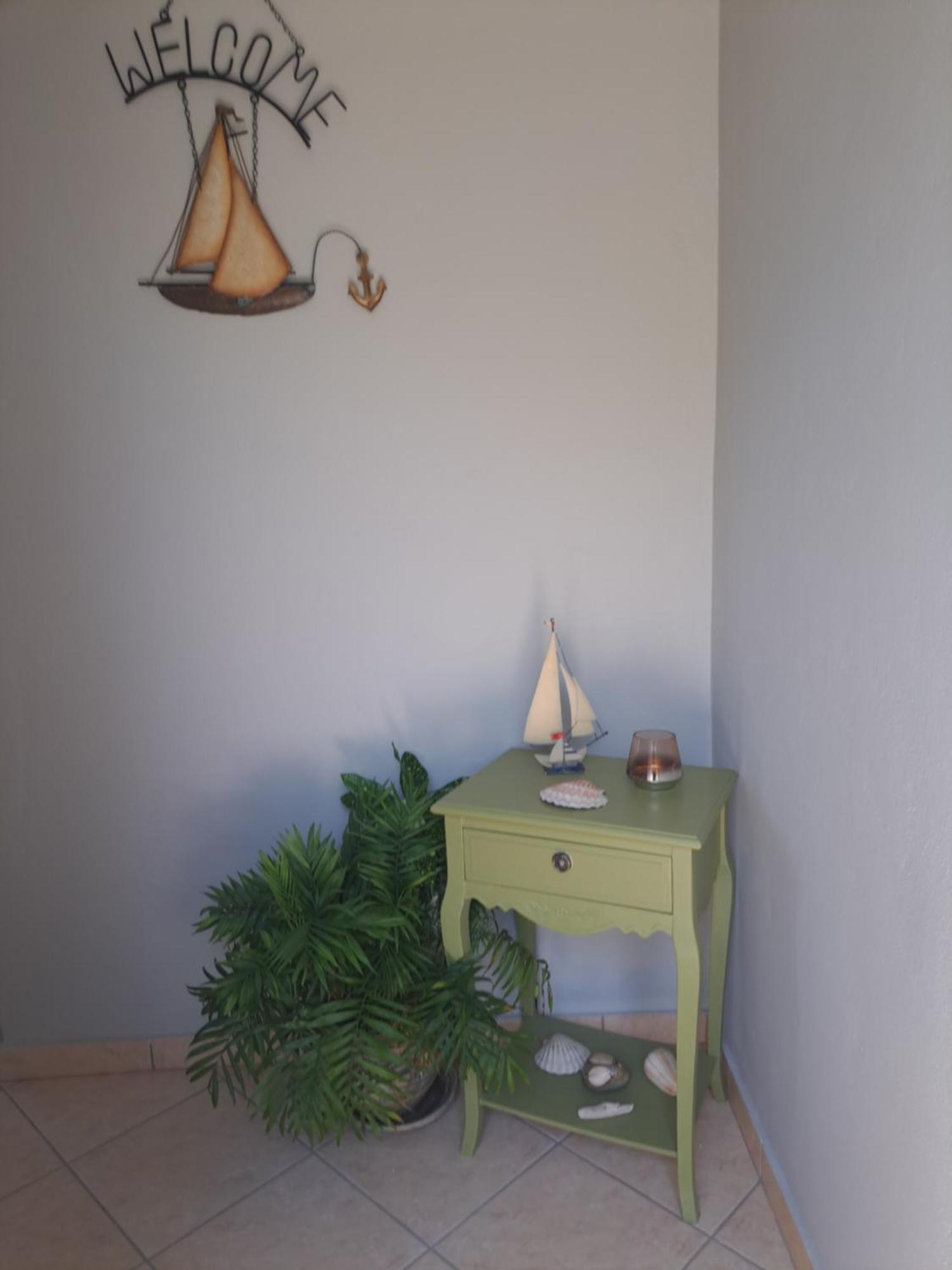 Seashell Apartment Artémida Eksteriør bilde